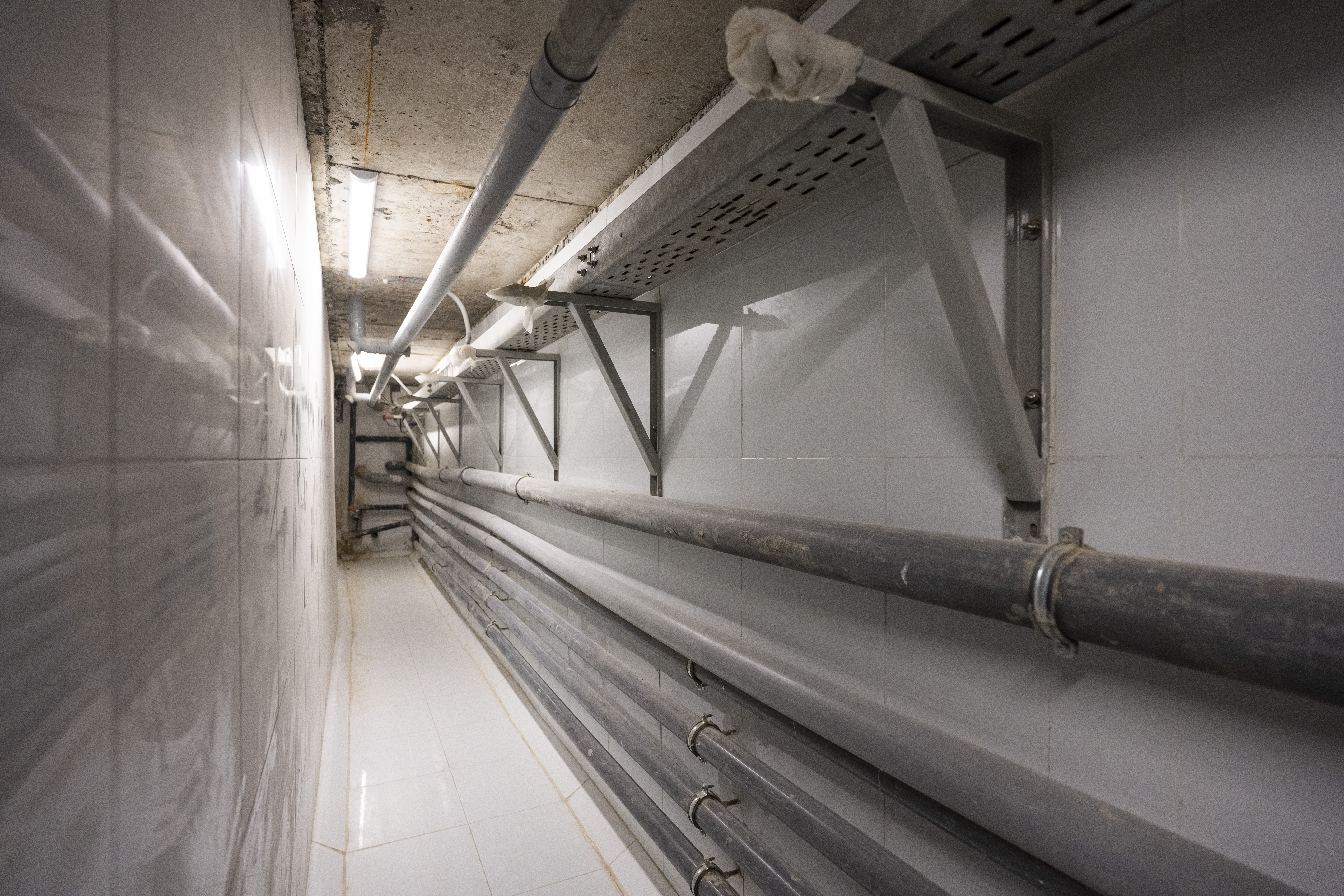 Underground pool infrastructure and pipework