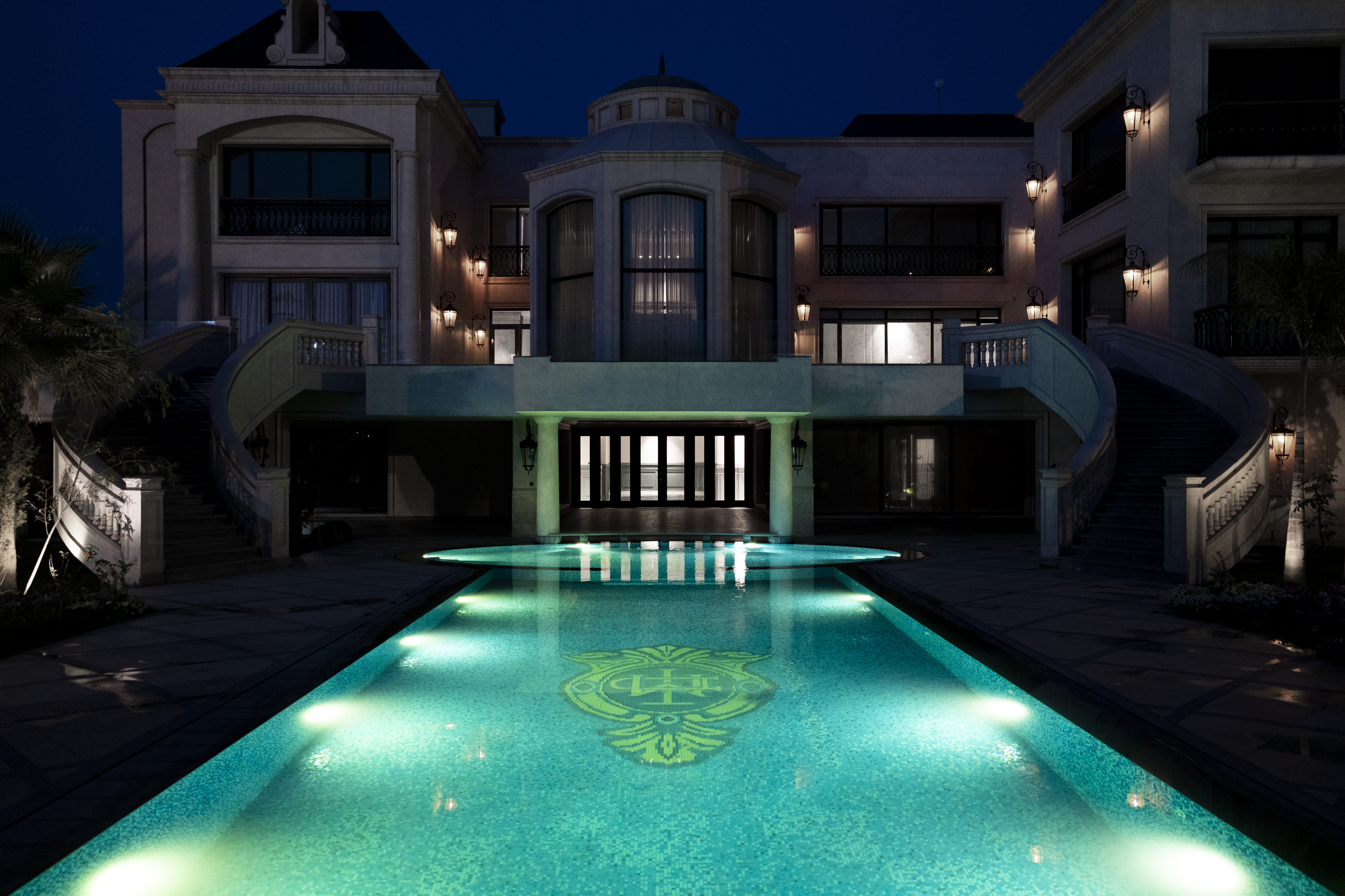 Ok Pool and Spa Signature Pools - view 3